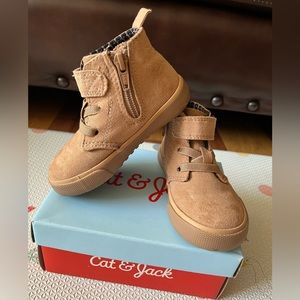 Malik Chukka Boots - Cat & Jack